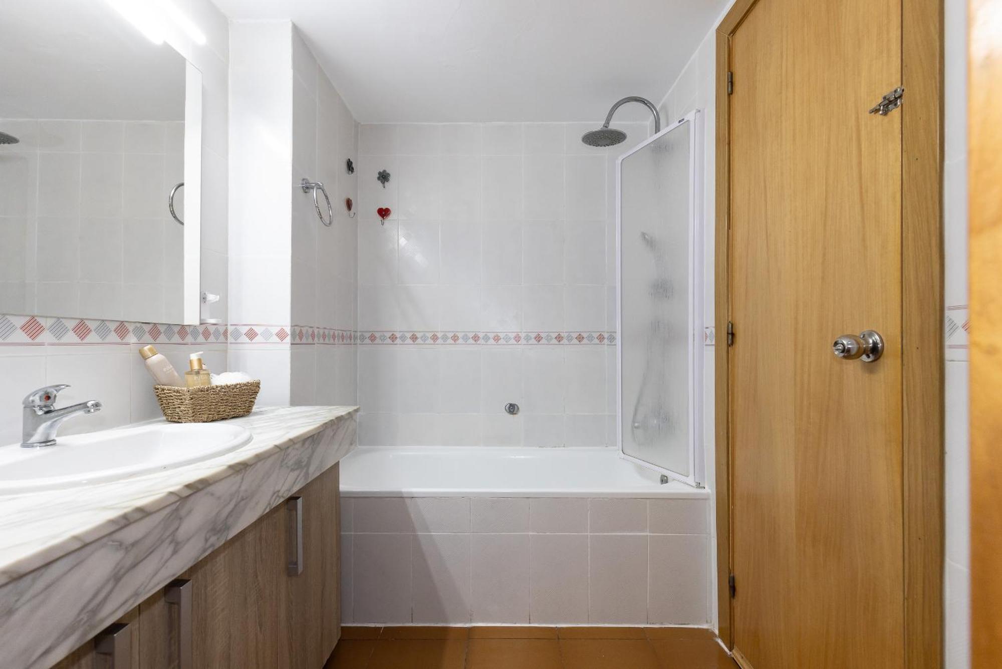 Uhc Marathon Apartments Salou Ngoại thất bức ảnh