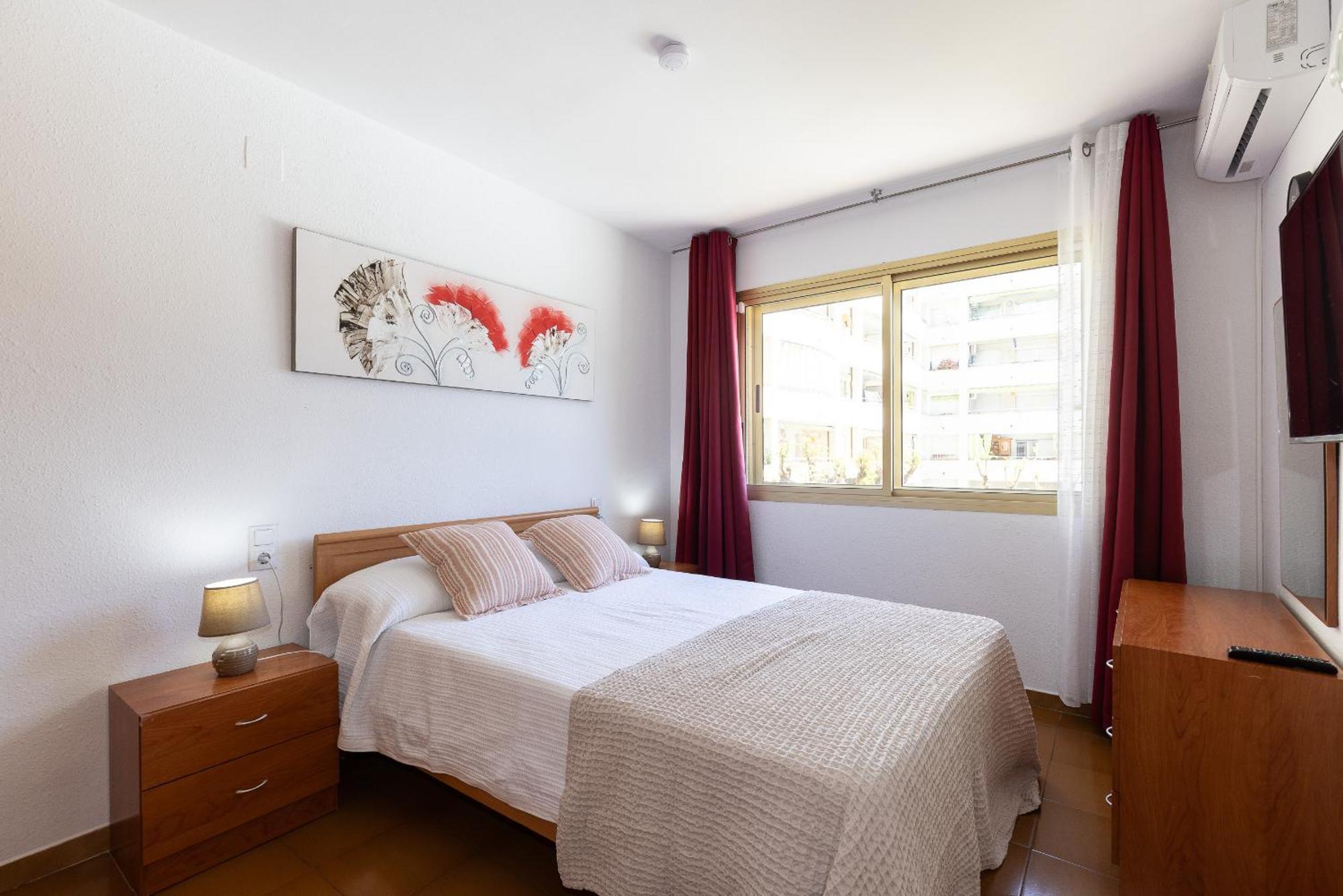 Uhc Marathon Apartments Salou Ngoại thất bức ảnh